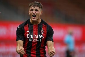 意媒：帕尔马有意米兰前锋科隆博 国米最高3000万欧报价莱奥尼