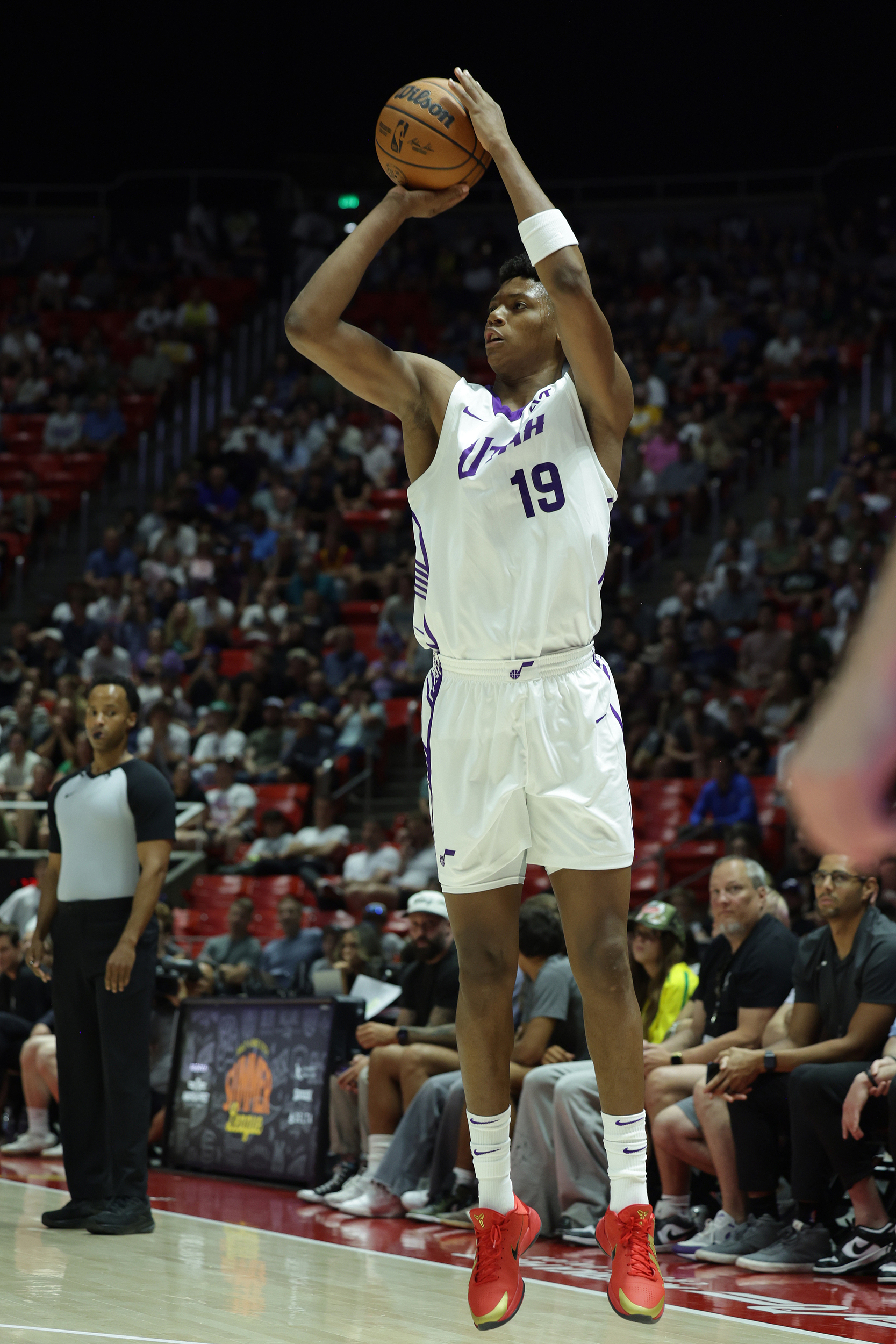 九游体育入口-韦德：像贝利这样的新秀绝对不能错过，这次选秀爵士运作的非常出色