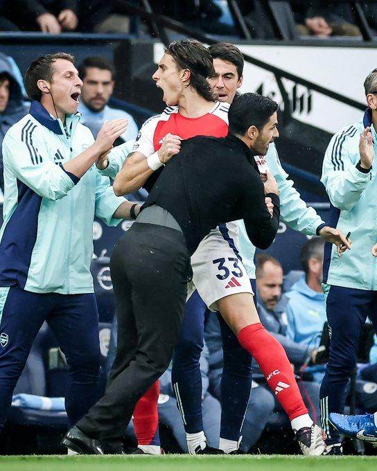 1727021503886091999.jpg 1727021498825.jpg