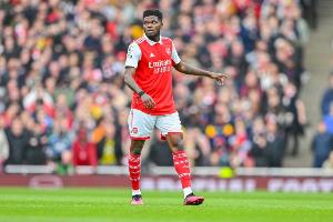 记者：托马斯被推荐给贝西克塔斯，年薪要价600万到650万欧