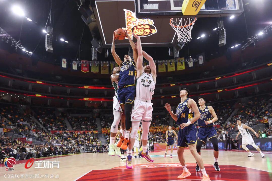 九游体育入口-1月13日前瞻 I 二番战打响！广东客场挑战南京